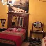 L'arco E' Di Fio Camaiore