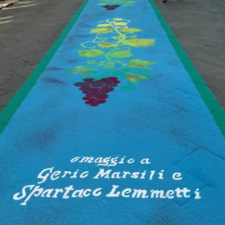 L'arco E' Di Fio דירה